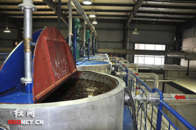 生活垃圾變廢為寶 每噸廢油可提煉0.8噸生物柴油